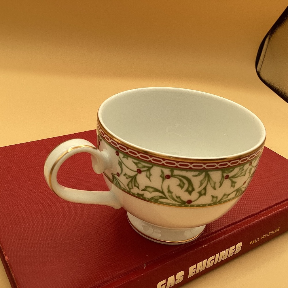 Mikasa 3  teacups Holiday traditions replacement cups